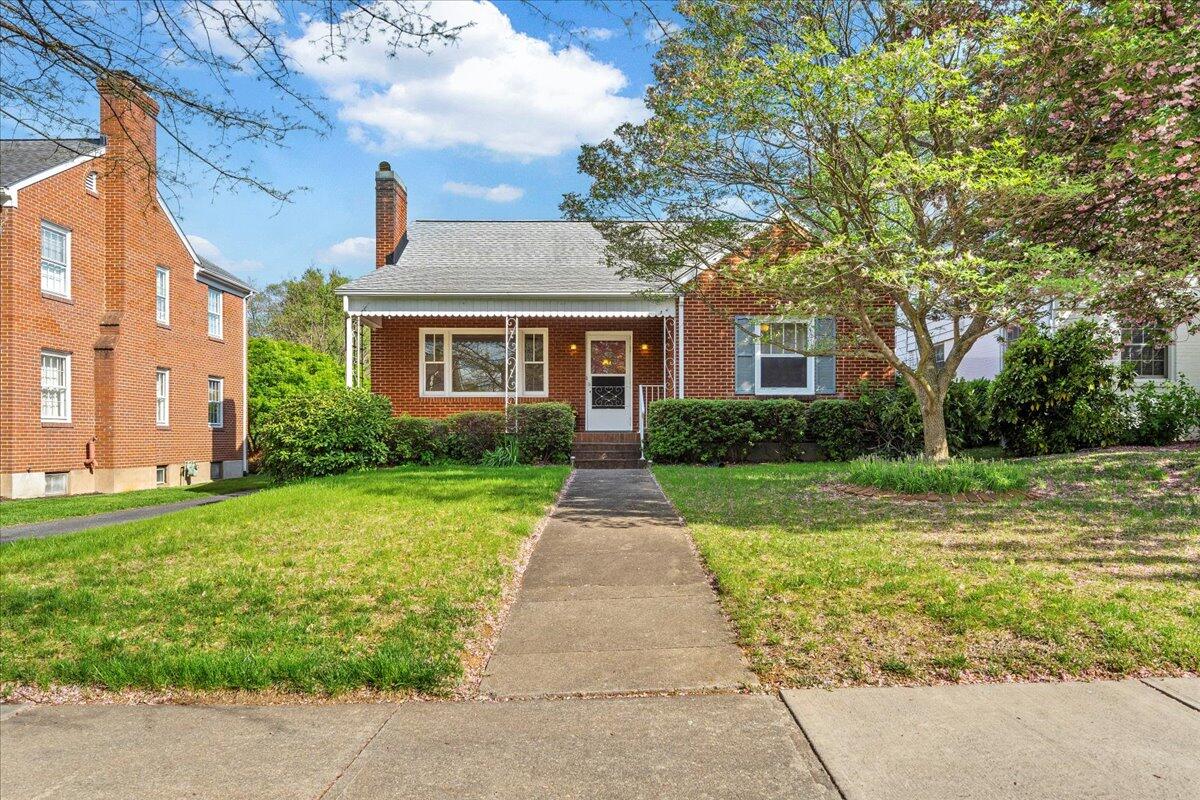 1820 Blenheim Road Southwest Roanoke, VA 24015 - Photo 46 of 51 47-MIB00851