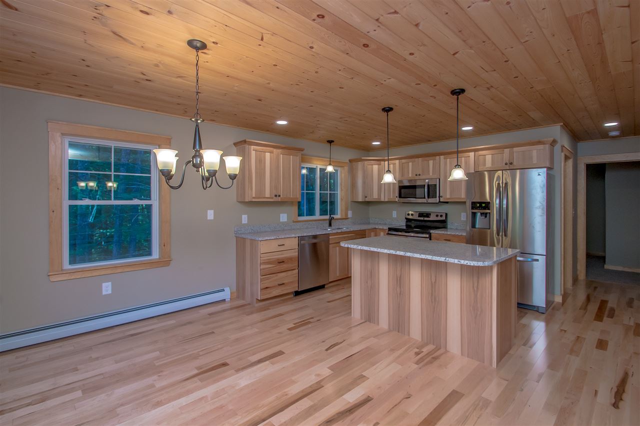 101 Hemlock Road Intervale, NH 03845 - Photo 11 of 18