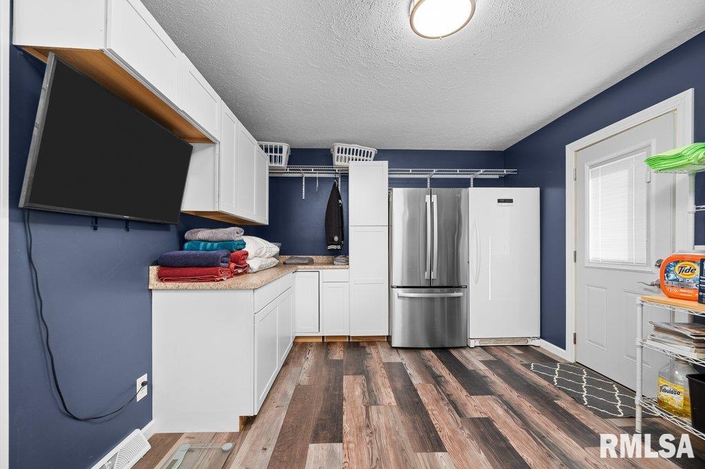 4745 Heatherstone Road Bettendorf, IA 52722 - Photo 20 of 43 Gallery Image 20