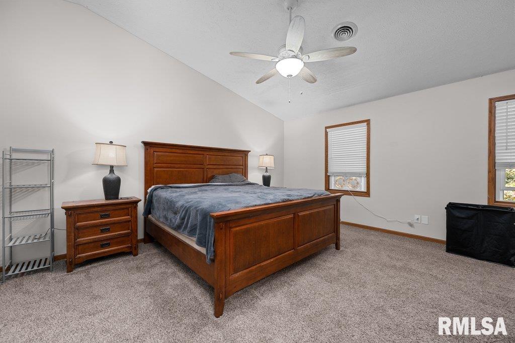 4745 Heatherstone Road Bettendorf, IA 52722 - Photo 30 of 43 Gallery Image 30