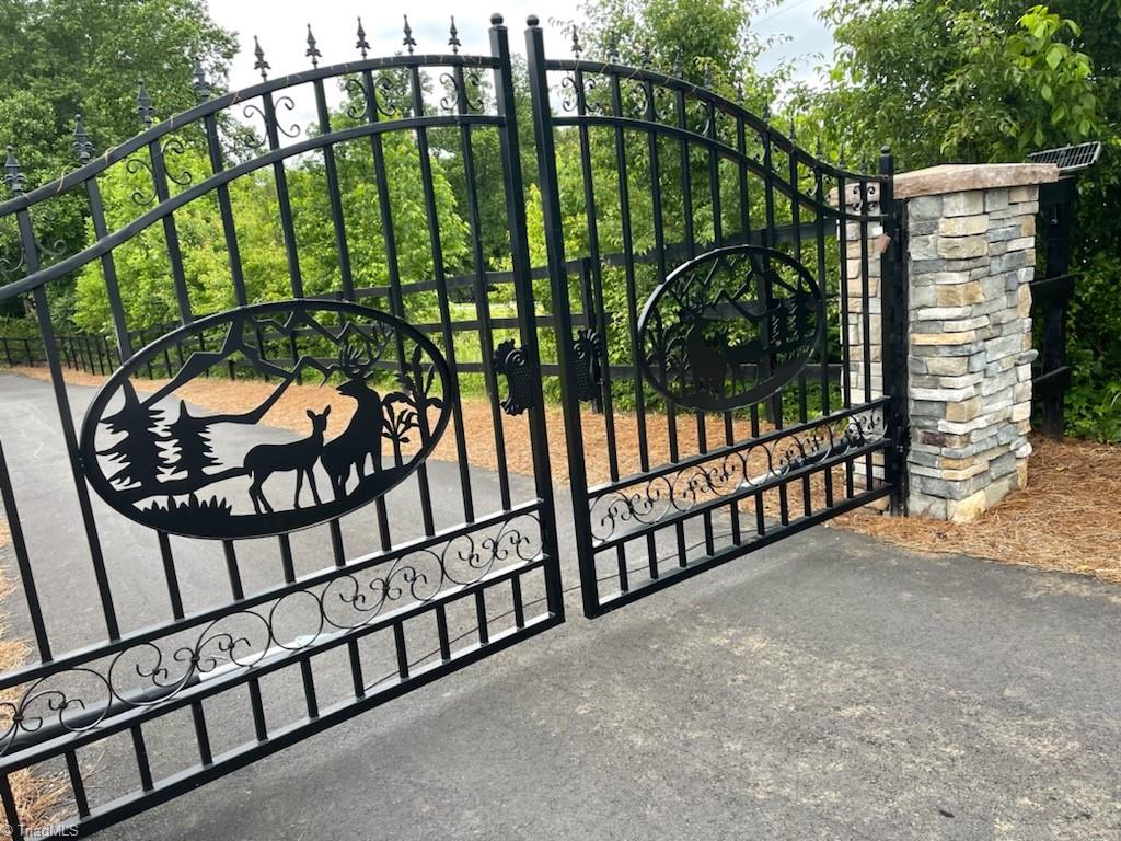 1305 William Fowler Road King, NC 27021 - Photo 8 of 12