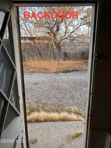 a view of a bird bath room