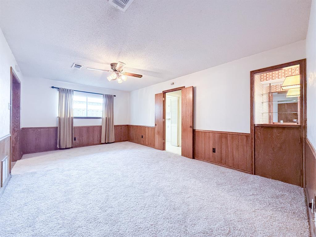 605 East Spring Valley Road Richardson, TX 75081 - Photo 6 of 24