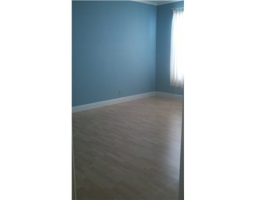 5771 Coach House Circle, Unit B Boca Raton, FL 33486 - Photo 11 of 20 a view of a room with a white wall