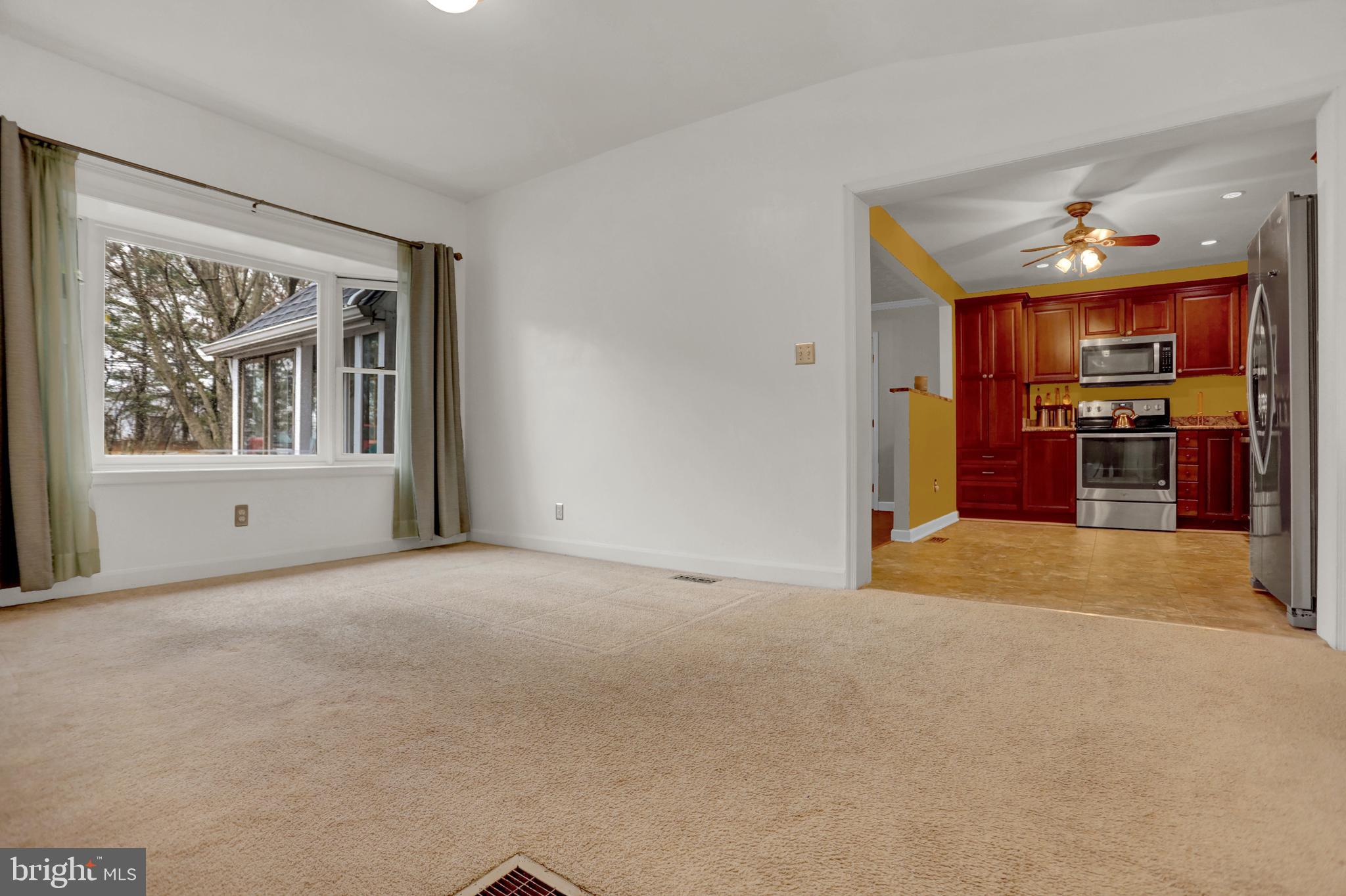 1338 Perryman Road Aberdeen, MD 21001 - Photo 18 of 45 Family room