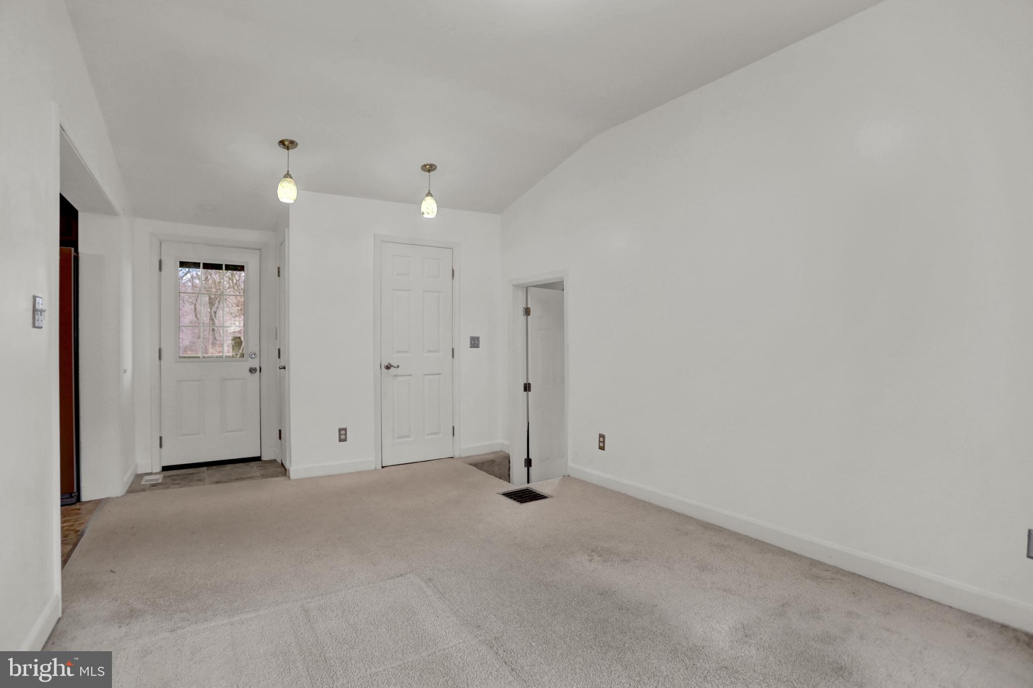 1338 Perryman Road Aberdeen, MD 21001 - Photo 19 of 45 Family room