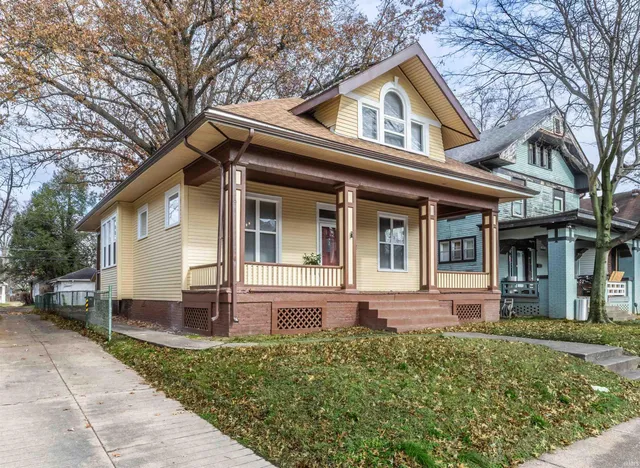 $169,900 | 810 East Gum Street, Evansville, IN 47713