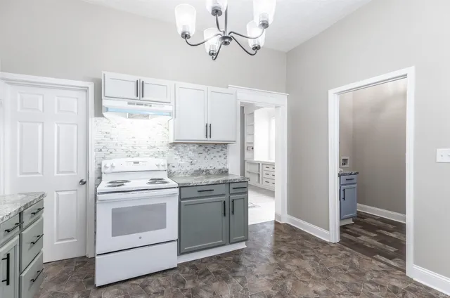 $169,900 | 810 East Gum Street, Evansville, IN 47713