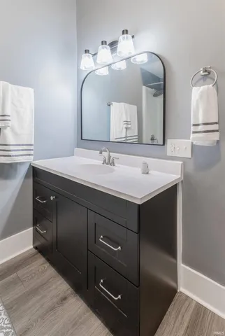 $169,900 | 810 East Gum Street, Evansville, IN 47713