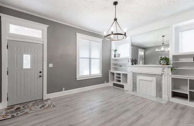 $169,900 | 810 East Gum Street, Evansville, IN 47713