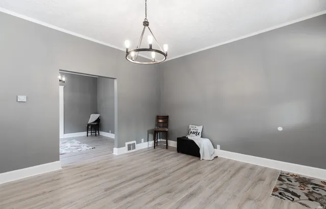 $169,900 | 810 East Gum Street, Evansville, IN 47713