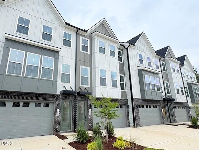 1009 Regalia Road, Unit 30 Durham, NC 27713 - Photo 2 of 36 Driveway View