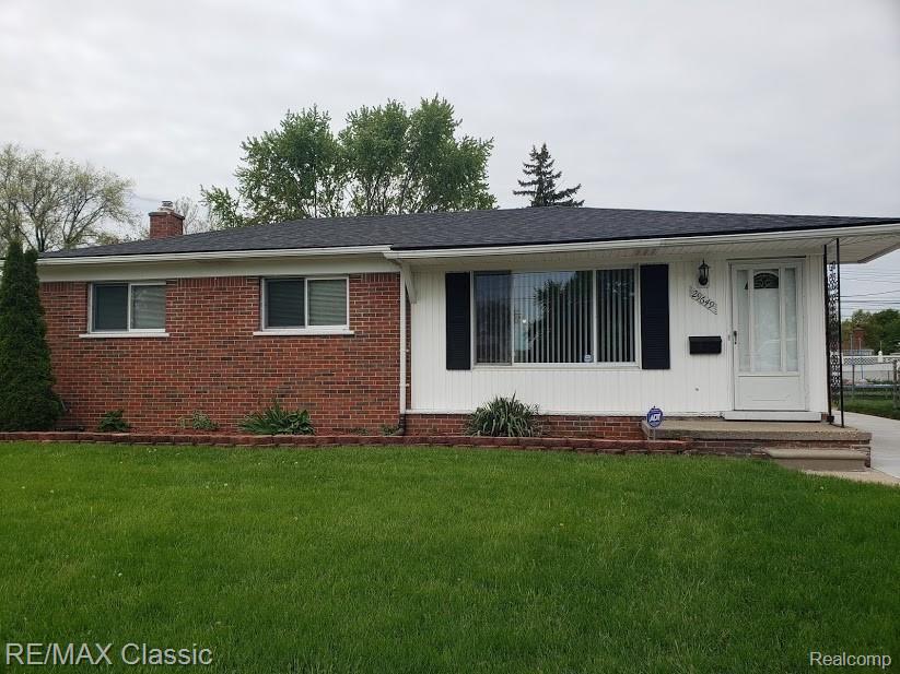 29649 Schoenherr Road Warren, MI 48088 - Photo 1 of 17