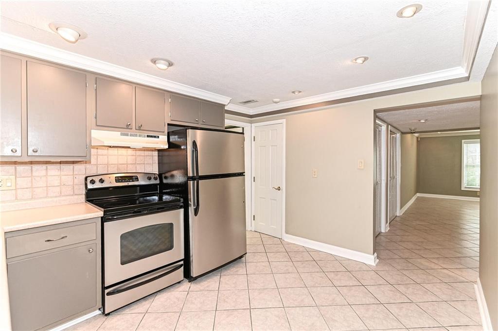 8235 Conarroe Road Indianapolis, IN 46278 - Photo 34 of 50 Gallery Image 34