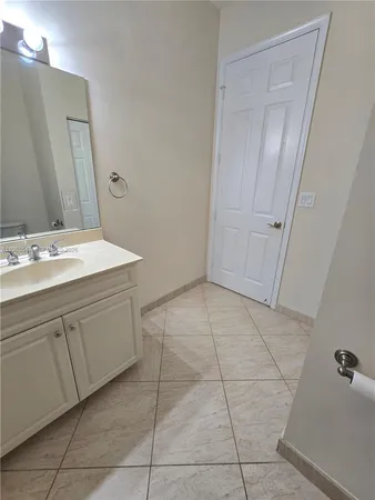 $395,000 | 6841 Lakeside Circle North, Unit 1091, Davie, FL 33314