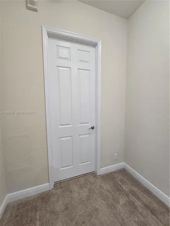 $395,000 | 6841 Lakeside Circle North, Unit 1091, Davie, FL 33314