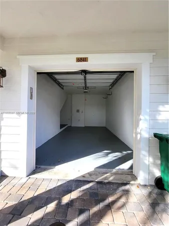 $395,000 | 6841 Lakeside Circle North, Unit 1091, Davie, FL 33314