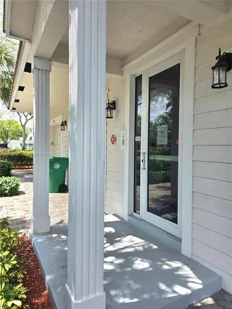 $395,000 | 6841 Lakeside Circle North, Unit 1091, Davie, FL 33314