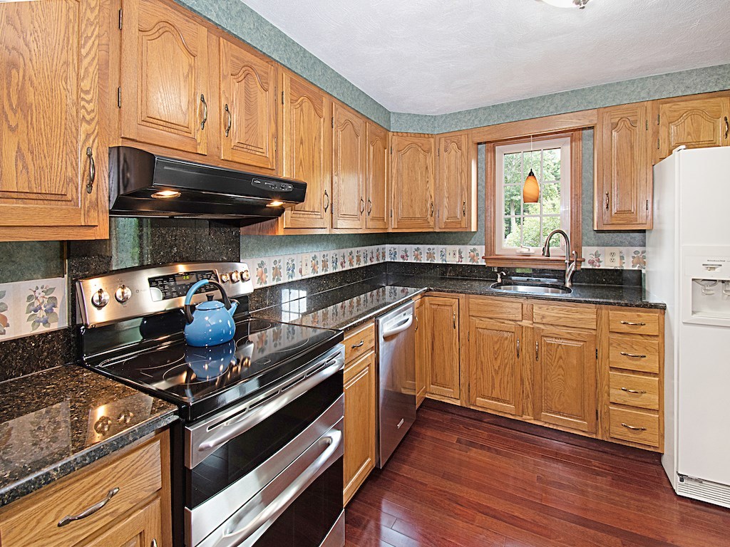 17 Harrington Road Coventry, RI 02816 - Photo 15 of 27