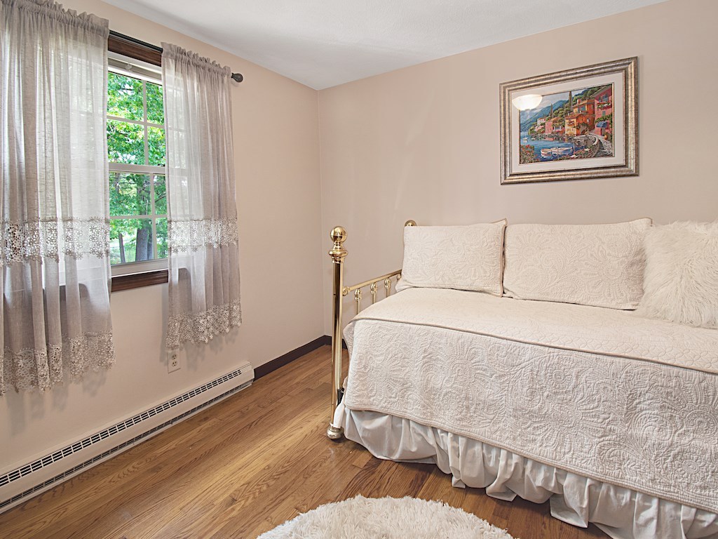 17 Harrington Road Coventry, RI 02816 - Photo 20 of 27