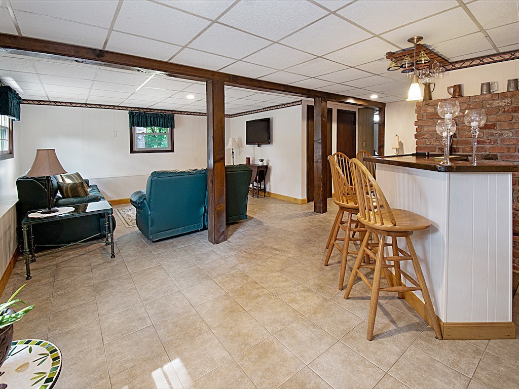 17 Harrington Road Coventry, RI 02816 - Photo 23 of 27