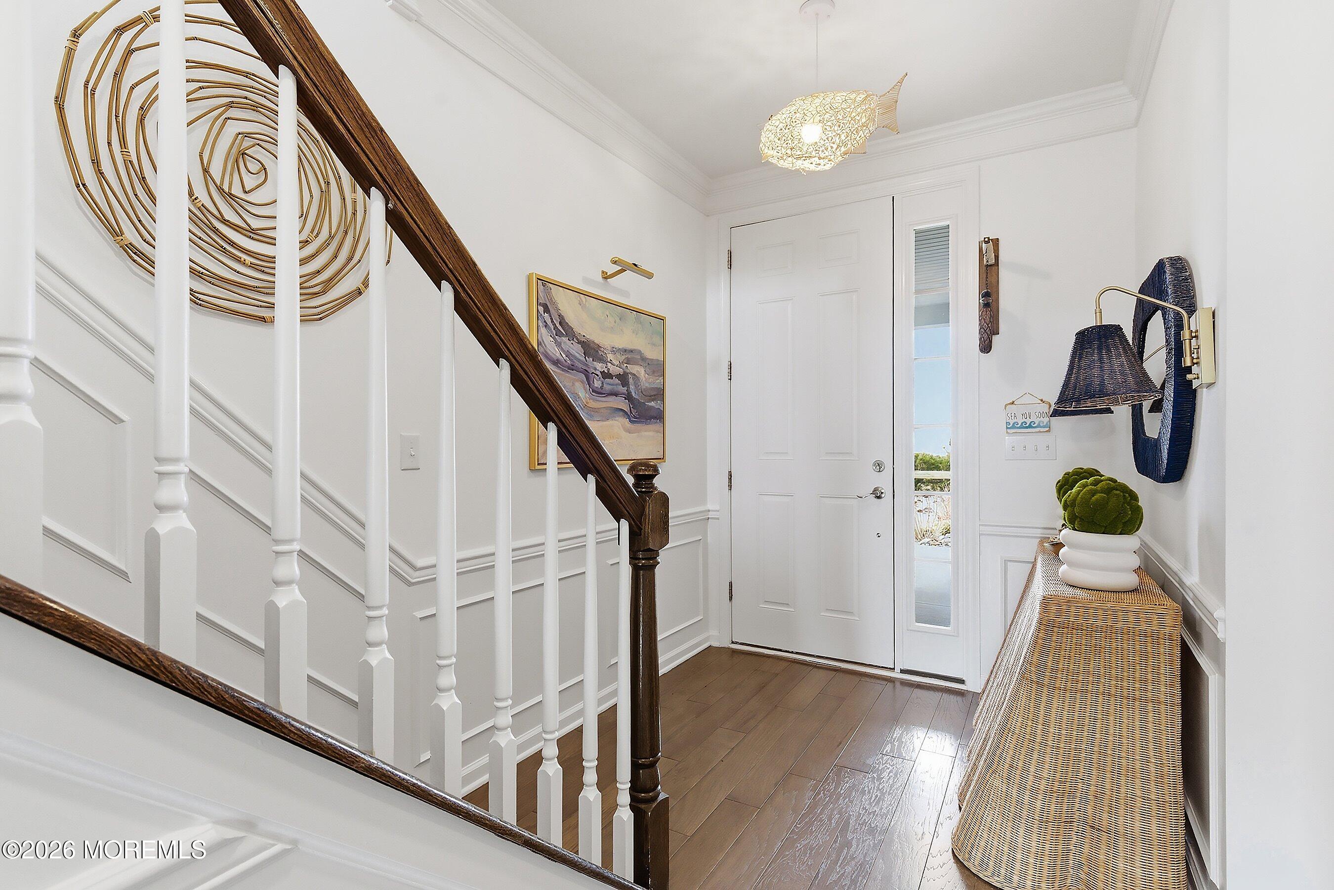 Bright & Welcoming Foyer
