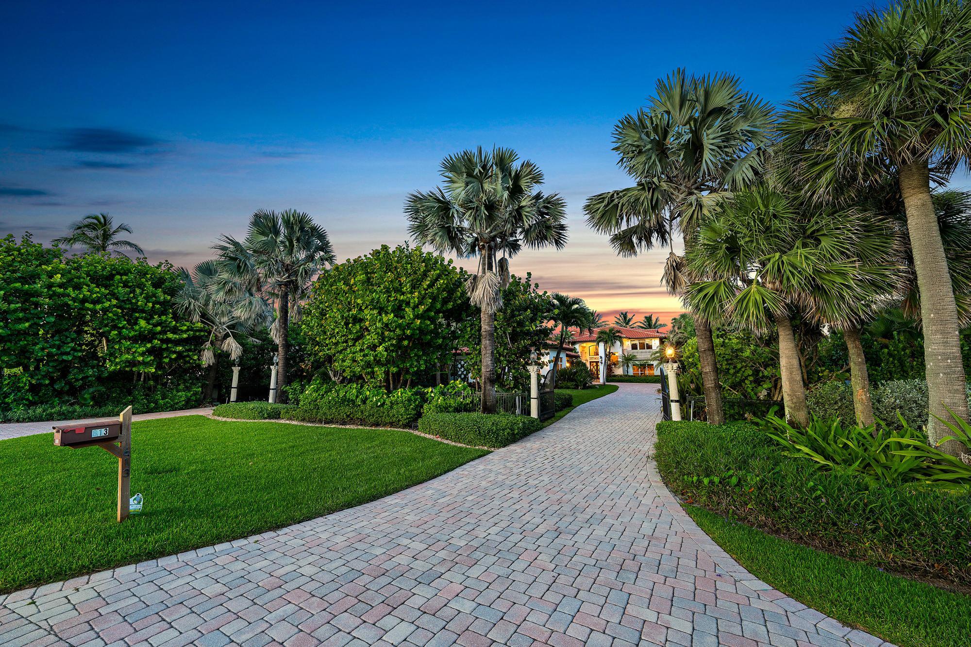 613 South Beach Road Jupiter, FL 33469 - Photo 21 of 74 Front Exterior Twilight