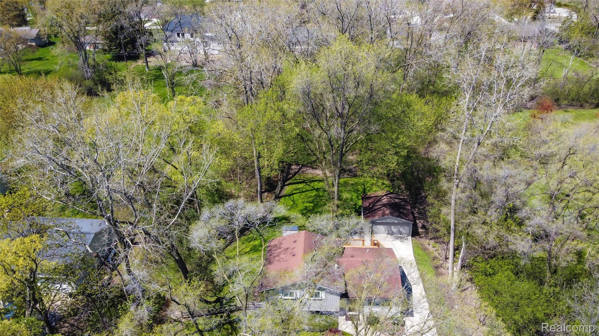 3317 McClure Road Troy, MI 48084 - Photo 48 of 50 052_45 - Copy.jpg