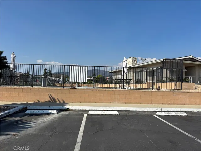 $160,000 | 301 East Foothill Boulevard, Unit 24, Pomona, CA 91767