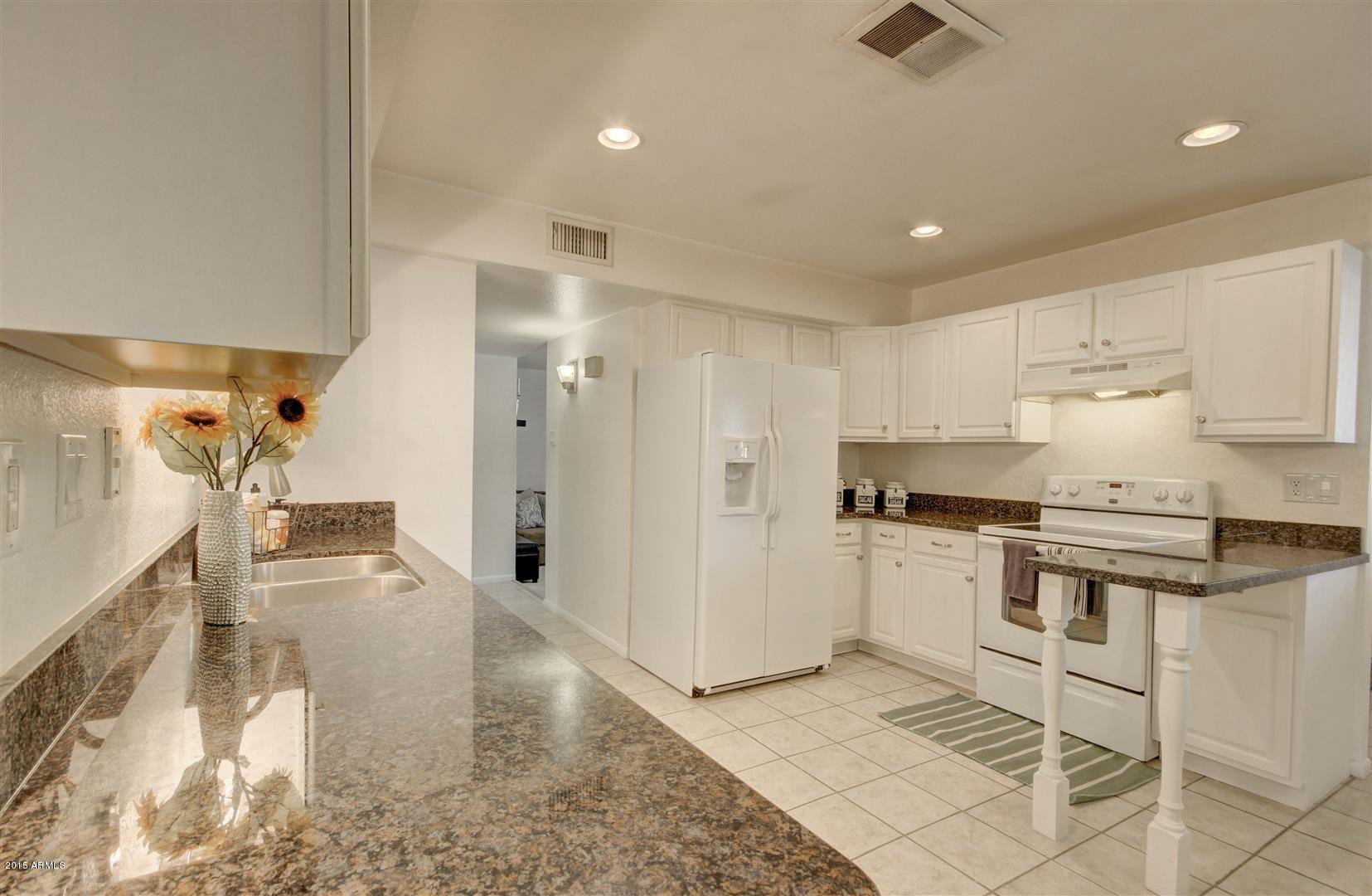 4415 South Terrace Road Tempe, AZ 85282 - Photo 10 of 34 0028-Terrace (28)
