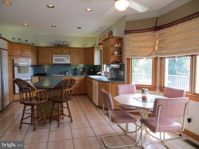 232 Hitching Post Drive Rising Sun, MD 21911 - Photo 8 of 26 KITCHEN