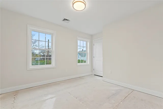 $599,900 | 170 Schuyler Street, East Providence, RI 02914