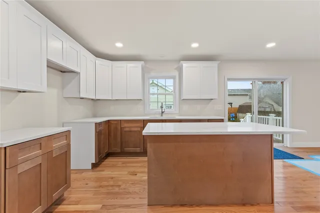 $599,900 | 170 Schuyler Street, East Providence, RI 02914