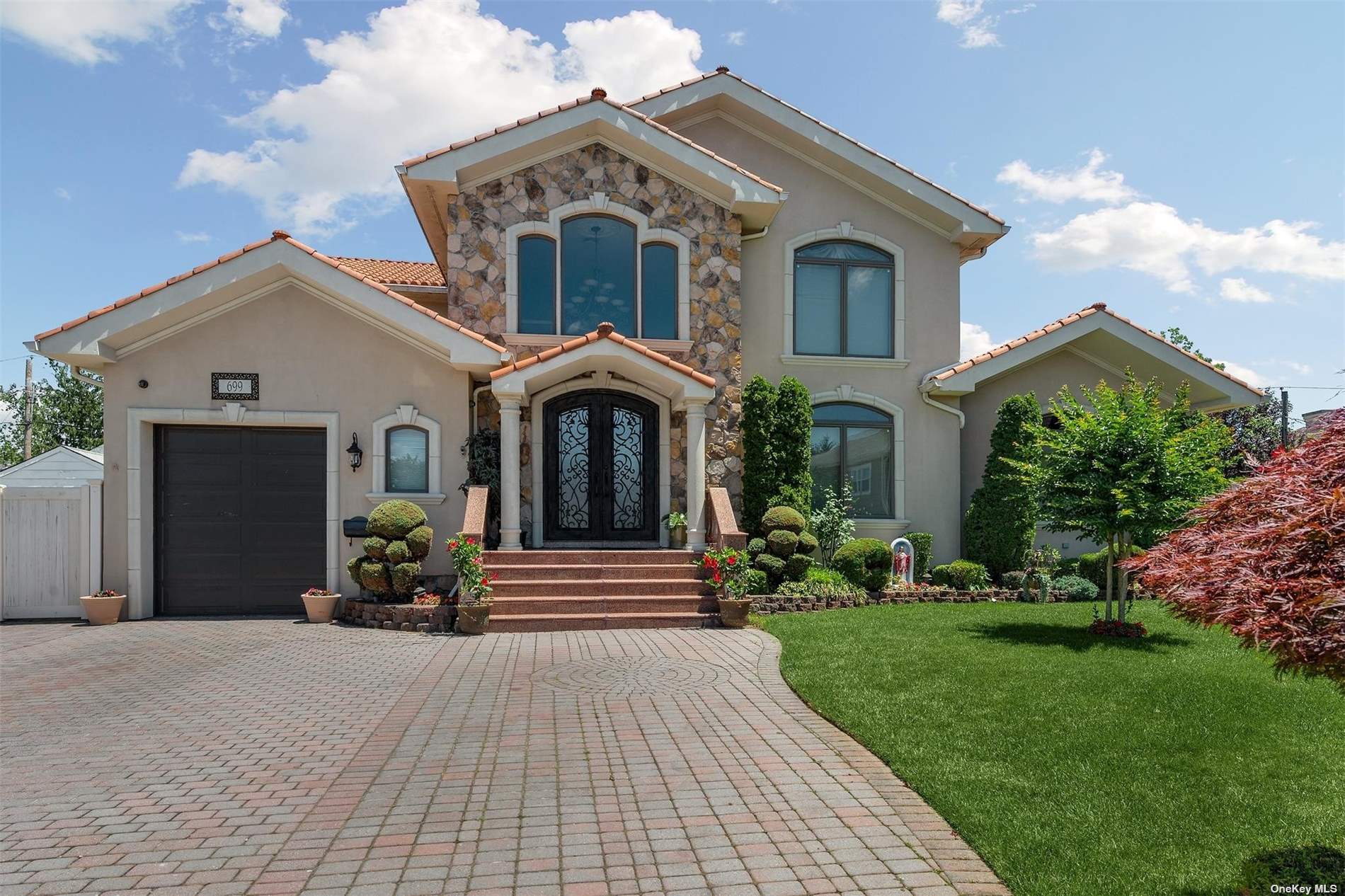 699 Eileen Court Franklin Square, NY 11010 - Photo 1 of 1 a front view of a house with a yard