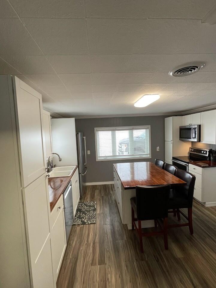 478 Island Falls Road Sherman, ME 04776 - Photo 7 of 15 7
