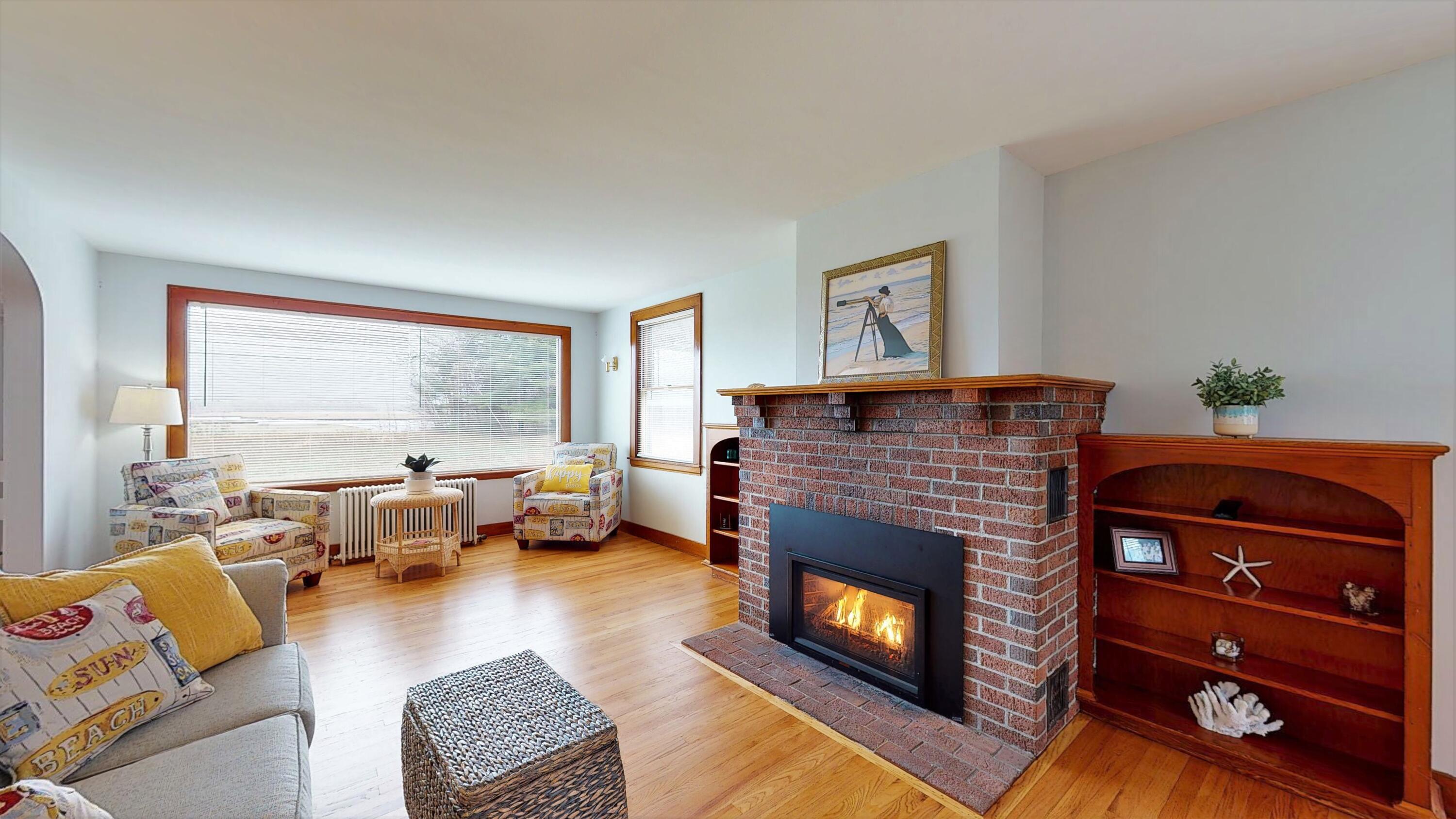 140 Pine Point Road Scarborough, ME 04074 - Photo 12 of 71 Living Room With Gas Fireplace