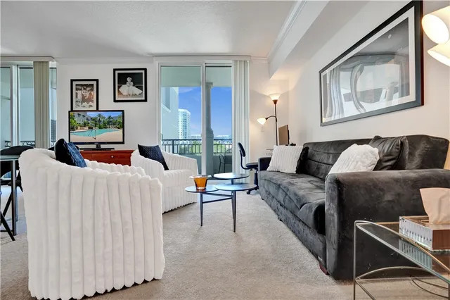 $379,000 | 600 South Dixie Highway, Unit 352, West Palm Beach, FL 33401