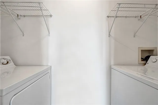 $379,000 | 600 South Dixie Highway, Unit 352, West Palm Beach, FL 33401