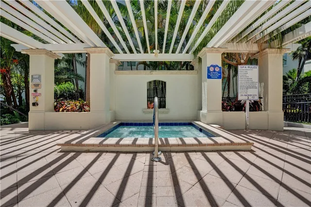 $379,000 | 600 South Dixie Highway, Unit 352, West Palm Beach, FL 33401