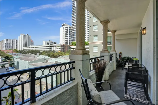 $379,000 | 600 South Dixie Highway, Unit 352, West Palm Beach, FL 33401
