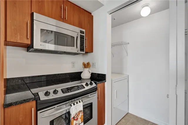 $379,000 | 600 South Dixie Highway, Unit 352, West Palm Beach, FL 33401