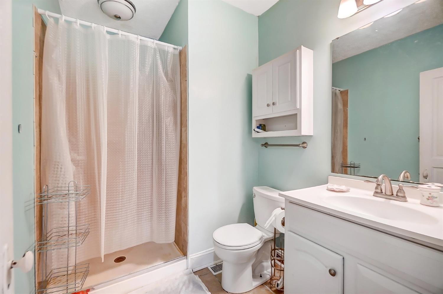 226 Walnut Street Reading, OH 45215 - Photo 24 of 37