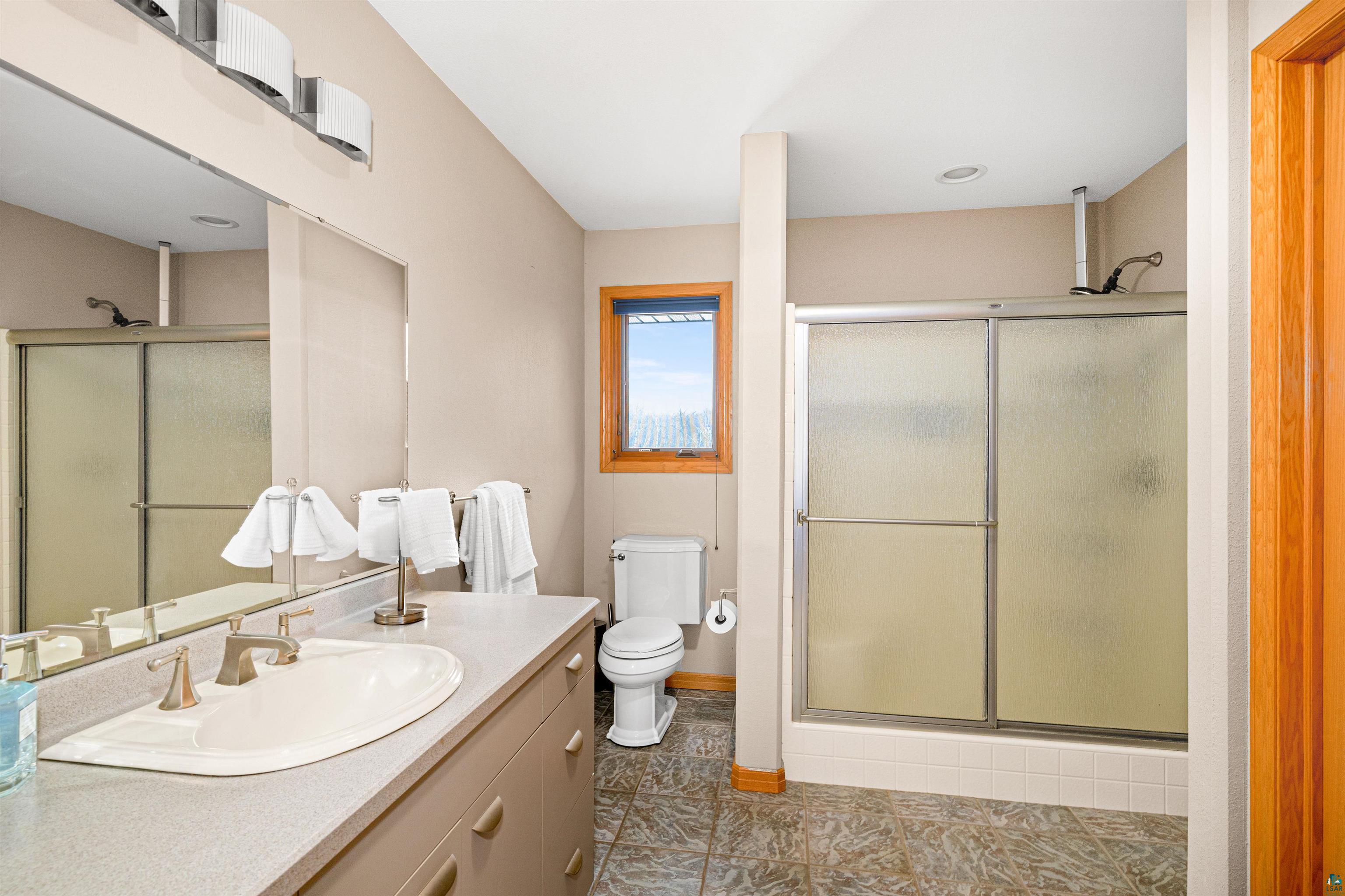 390 Crosby Road Cloquet, MN 55720 - Photo 31 of 41 Bathroom