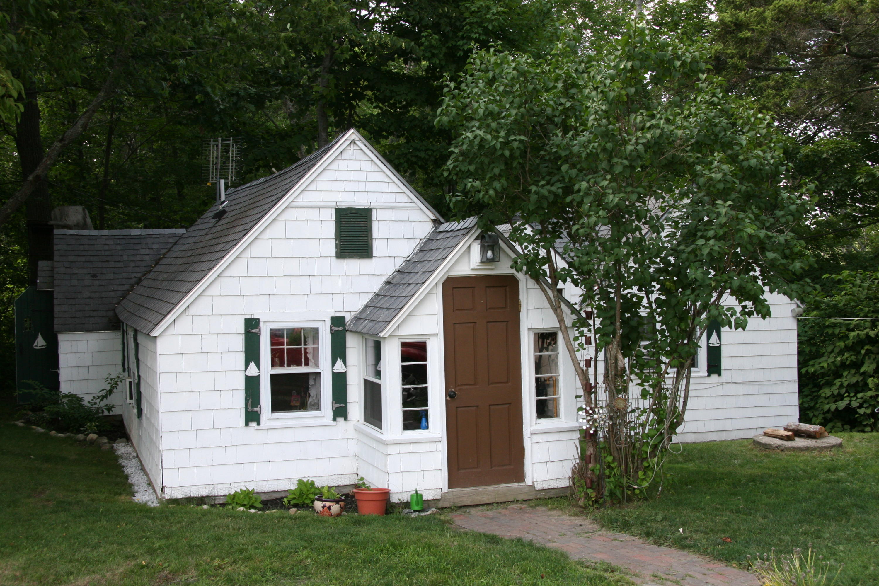 77 Louden Road Saco, ME 04072 - Photo 3 of 31 IMG_9806