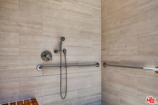 $3,100 | 5334 Lindley Avenue, Unit 109, Encino, CA 91316