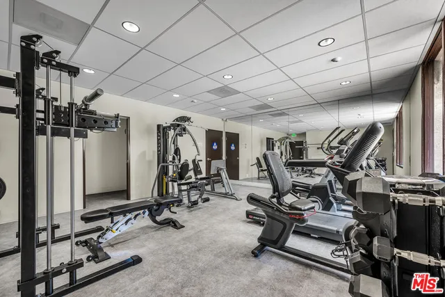 $3,100 | 5334 Lindley Avenue, Unit 109, Encino, CA 91316