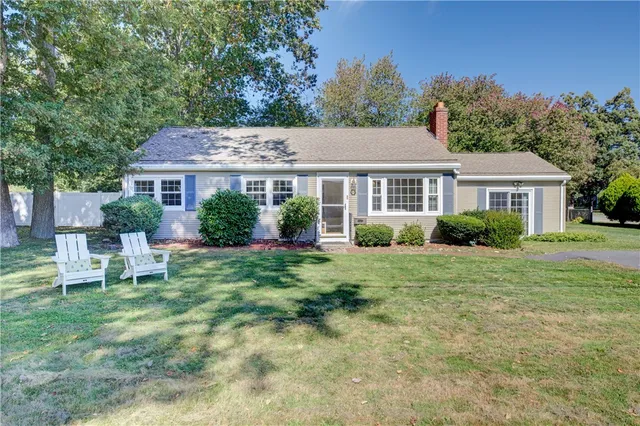 $499,000 | 9 Sherwood Lane, Barrington, RI 02806
