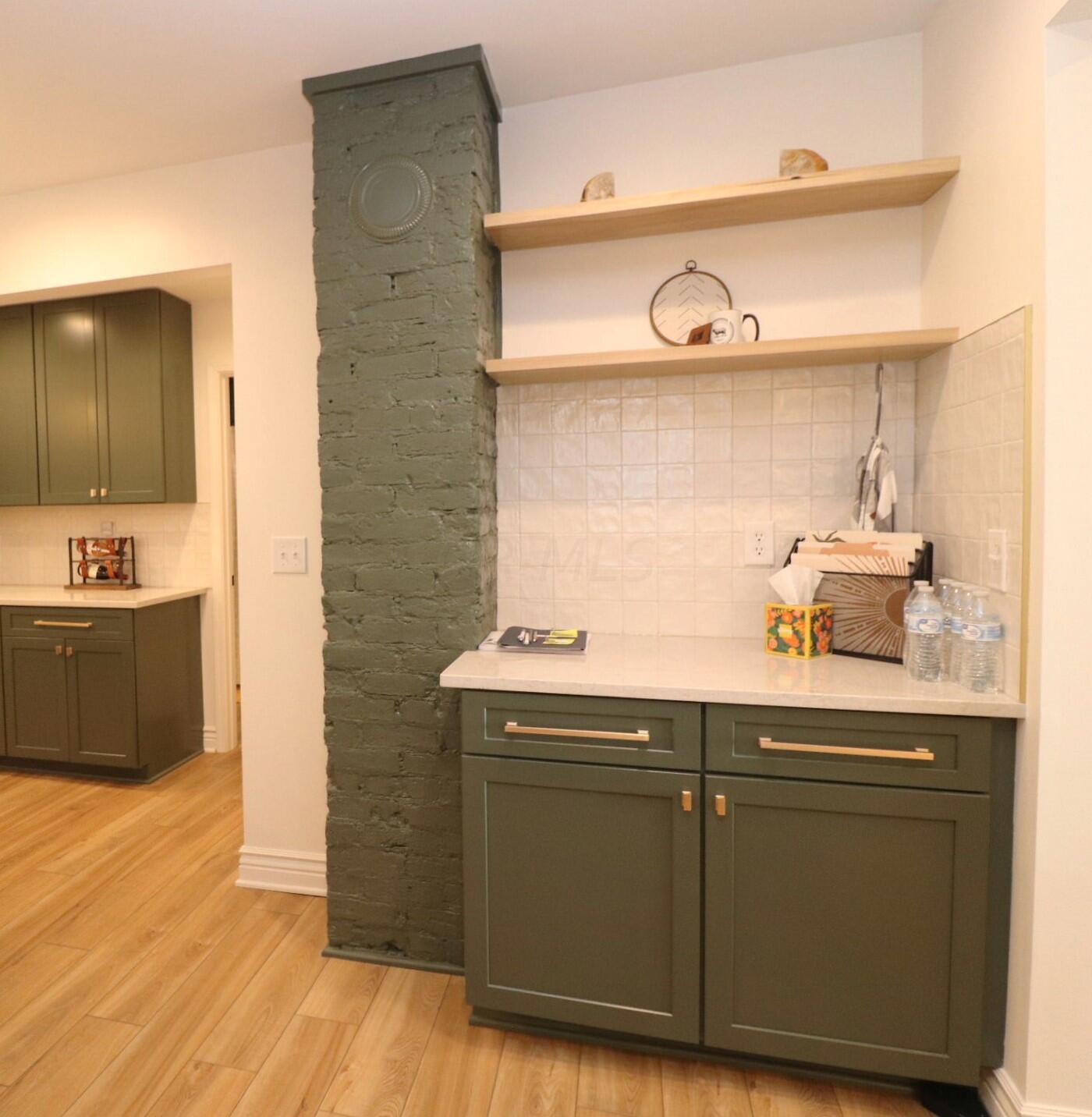 123 Old Mill Road Springfield, OH 45506 - Photo 12 of 76 Exposed brick and more workspace
