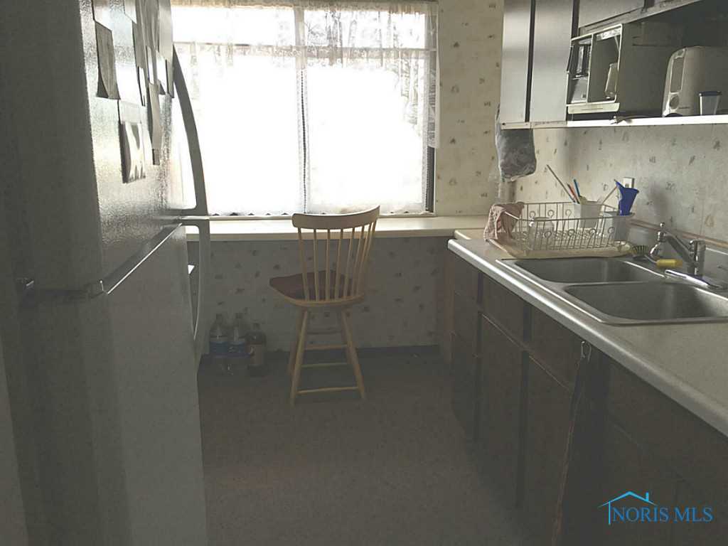 5848 Secor Road, Unit 8 Toledo, OH 43623 - Photo 8 of 15 Gallery Image 8