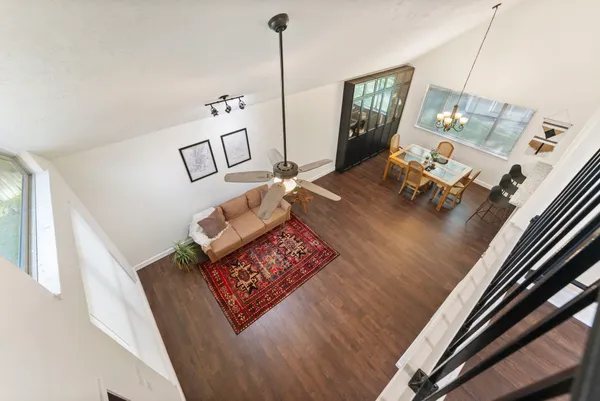 $515,000 | 9 Lilium Court, The Woodlands, TX 77380